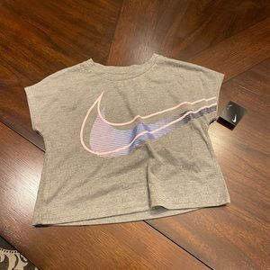 Girls Nike Crop Shirt